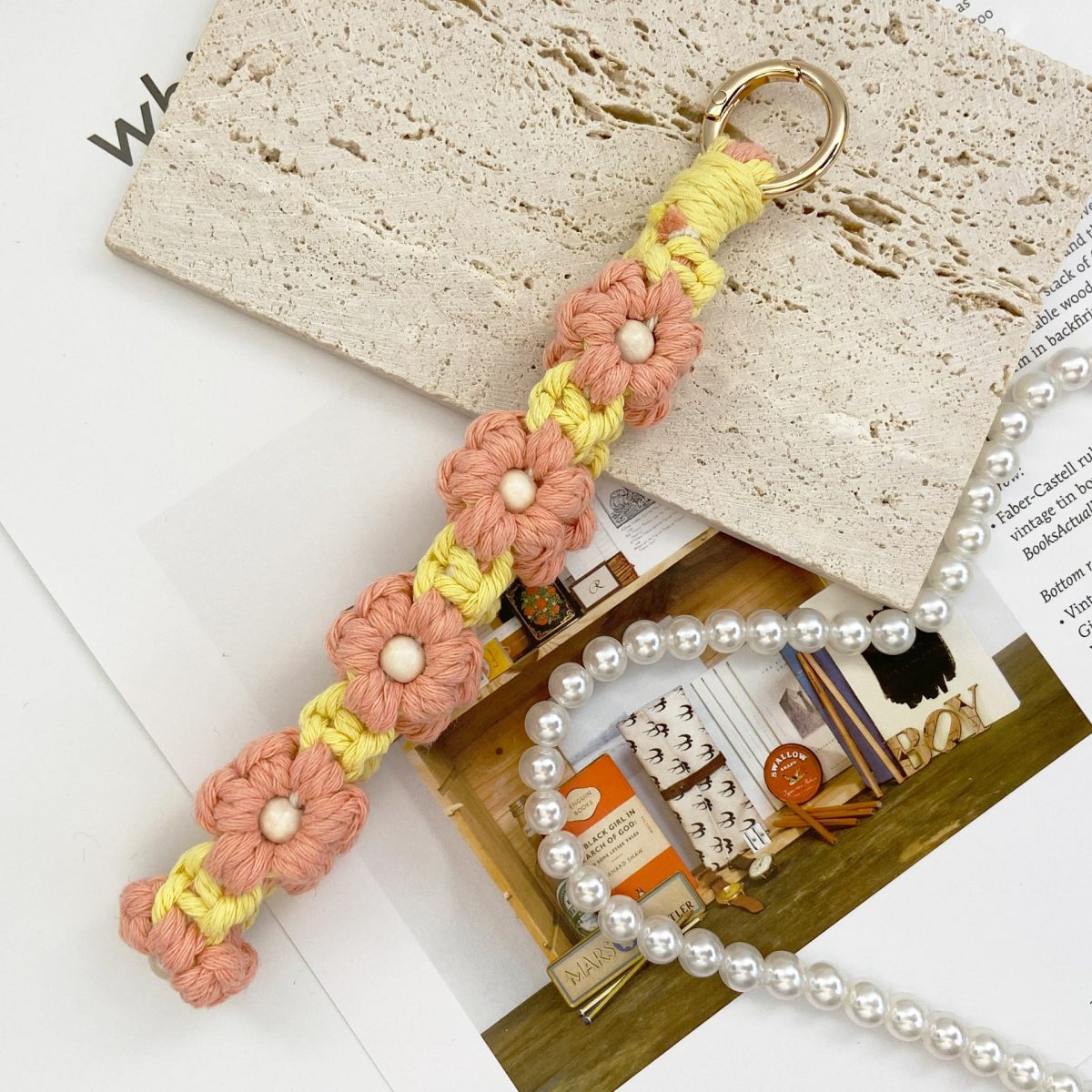 Flower keychain - Image 4