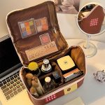 Small house makeup bag - Image 7
