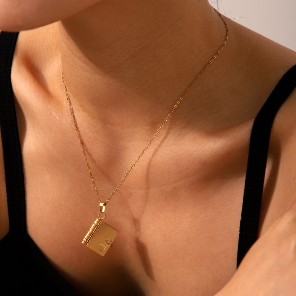 Love Book pendant
