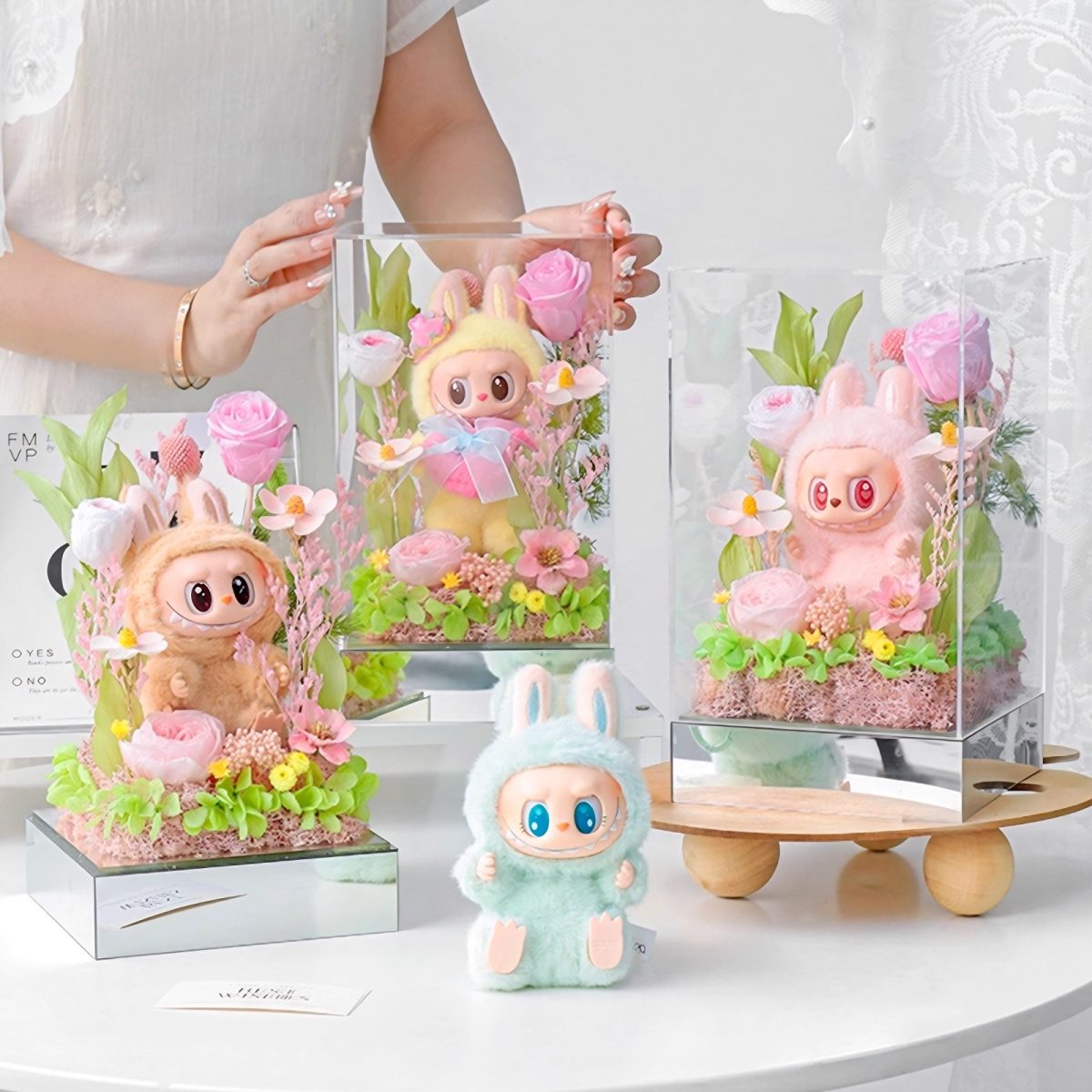 Labubu:Have a Seat Gift box - Image 1